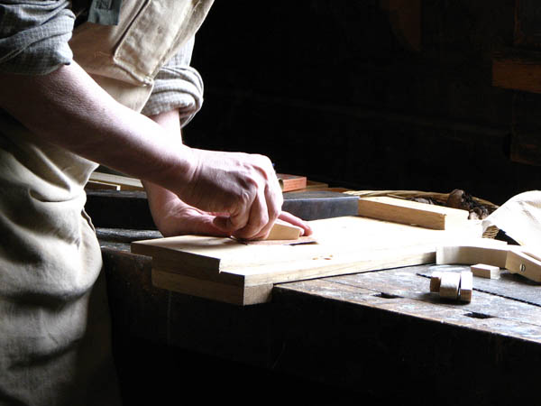 Nuestra <strong>carpintería de madera en  Mendigorría</strong> es una empresa de <strong>herencia familiar</strong>, por lo que  contamos con gran <strong>experiencia </strong>en la profesión.
